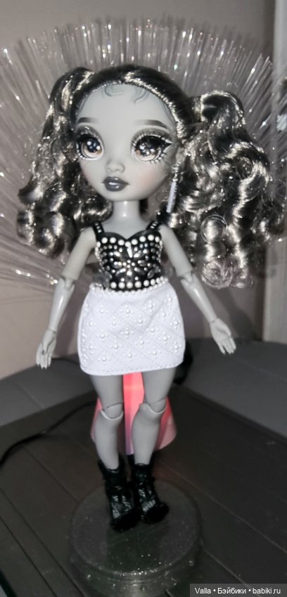 Поиграй со мной! Переодевашки с Николь