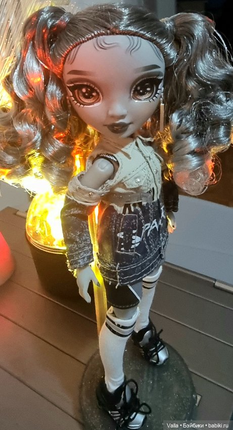 Поиграй со мной! Переодевашки с Николь