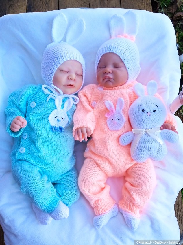 Мои новые одевашки для куколок🐰🙂