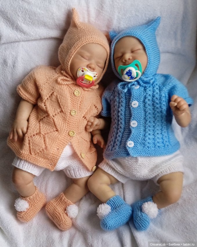 Мои новые одевашки для куколок🐰🙂