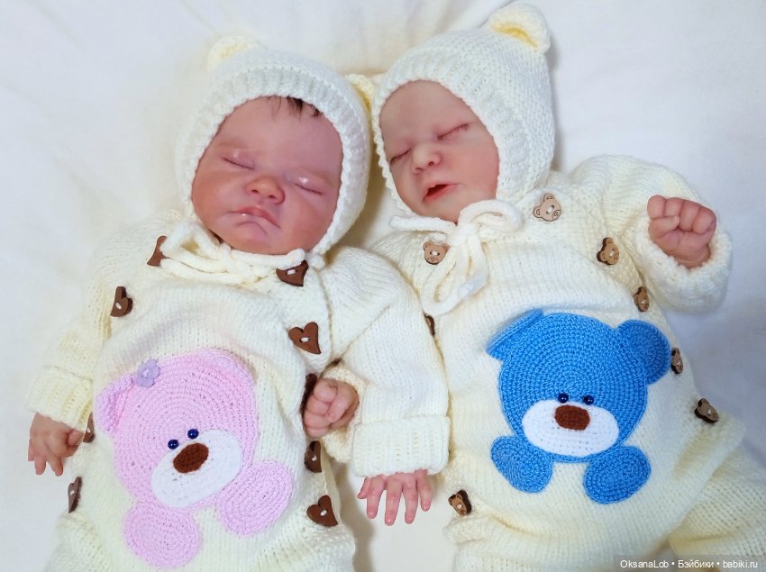 Мои новые одевашки для куколок🐰🙂