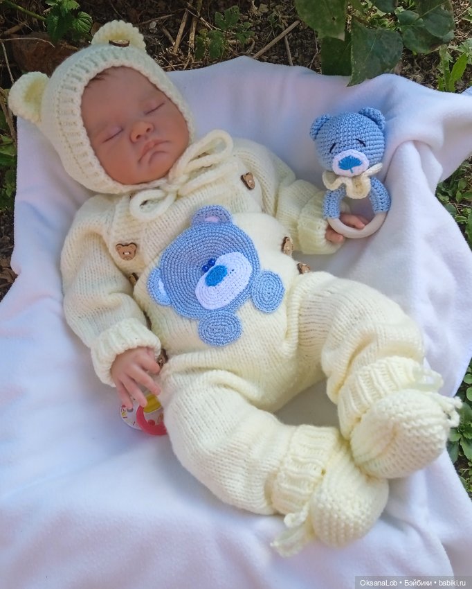 Мои новые одевашки для куколок🐰🙂