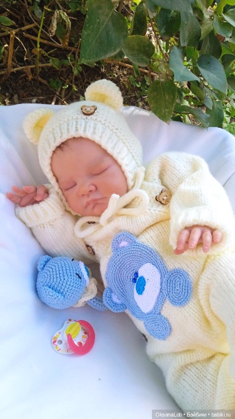 Мои новые одевашки для куколок🐰🙂