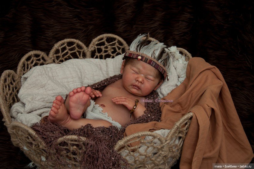 November Rayn скульптора Doris Moyers Hornbogen, автор прототипа Silvia Ezquerra (фото 5)