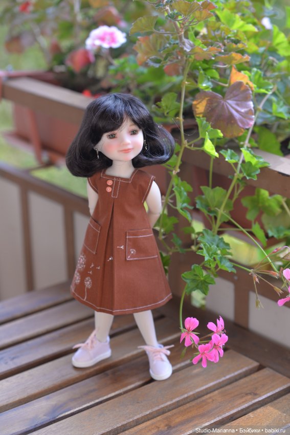 Первые пробы шитья. Куколки Ruby Red Fashion Friends (фото 7)