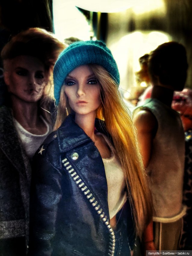 Девушка с глазами самого синего льда (Elyse Integrity)