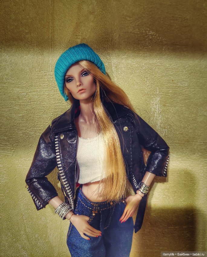 Девушка с глазами самого синего льда (Elyse Integrity)