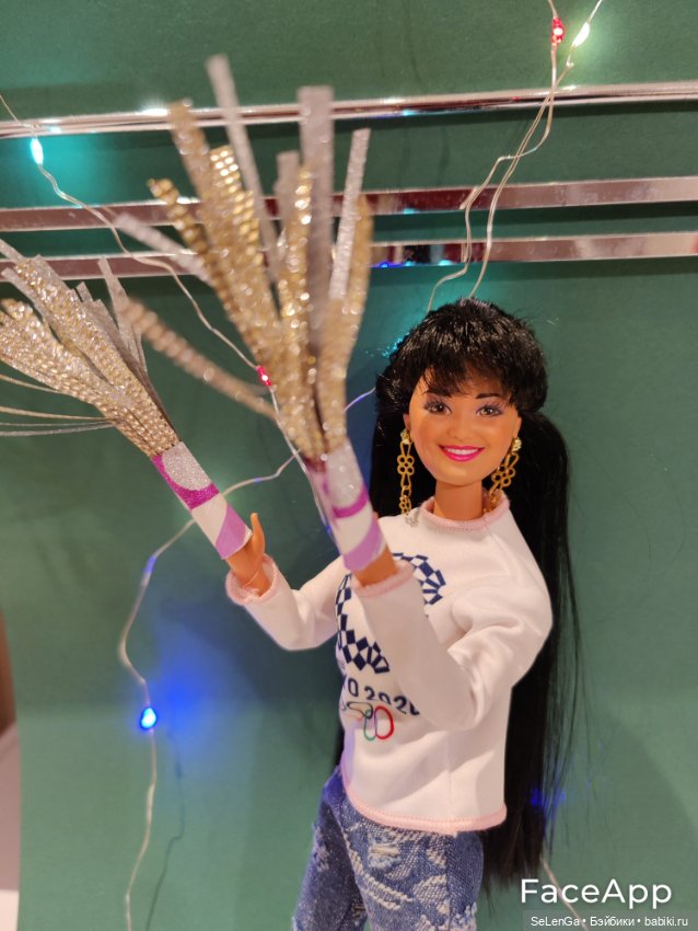 Одиночная программа, выступление МэйЛинь Тао. Розовая пантера. #Соревнования по фигурному катанию. Гран-при среди кукол. Женщины