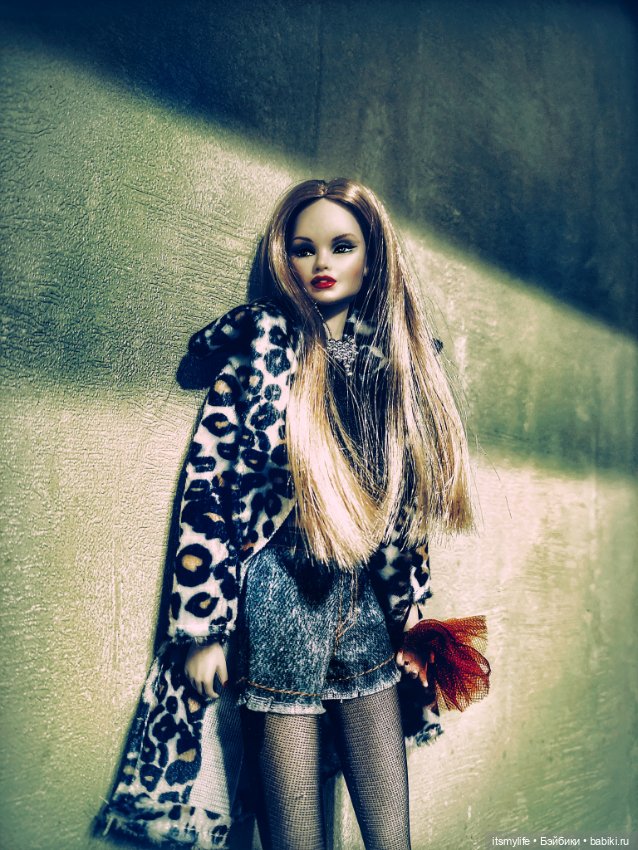 Василиса: красная помада и чуть-чуть мистики (Voltage Erin Integrity) (фото 6)