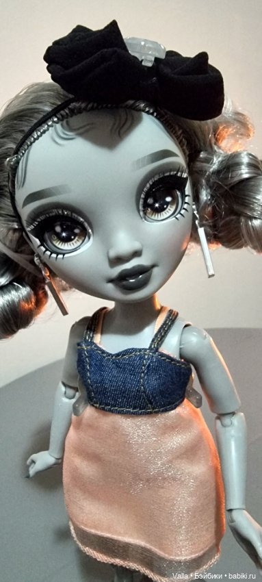 Поиграй со мной! Переодевашки с Николь