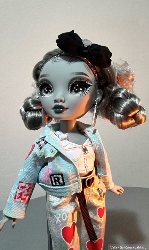 Поиграй со мной! Переодевашки с Николь