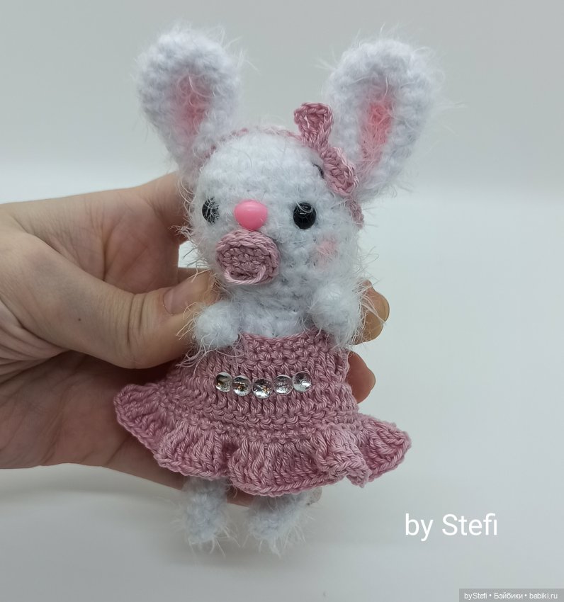 Зайчишка Малинка — Вязаные игрушки и амигуруми: крючком (фото 9)