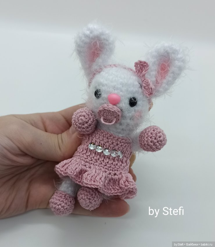 Зайчишка Малинка — Вязаные игрушки и амигуруми: крючком