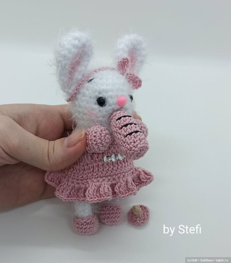 Зайчишка Малинка — Вязаные игрушки и амигуруми: крючком