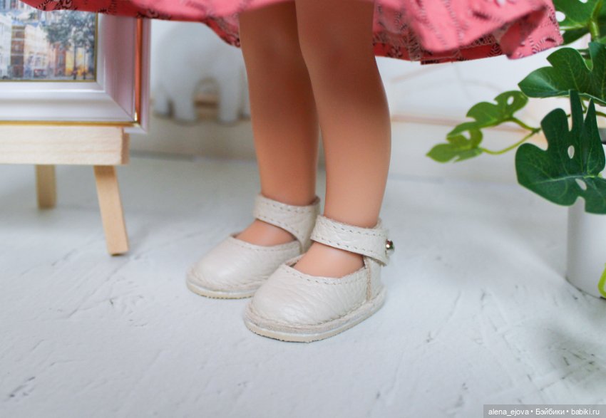 Наконец-то Карла дождалась своего наряда