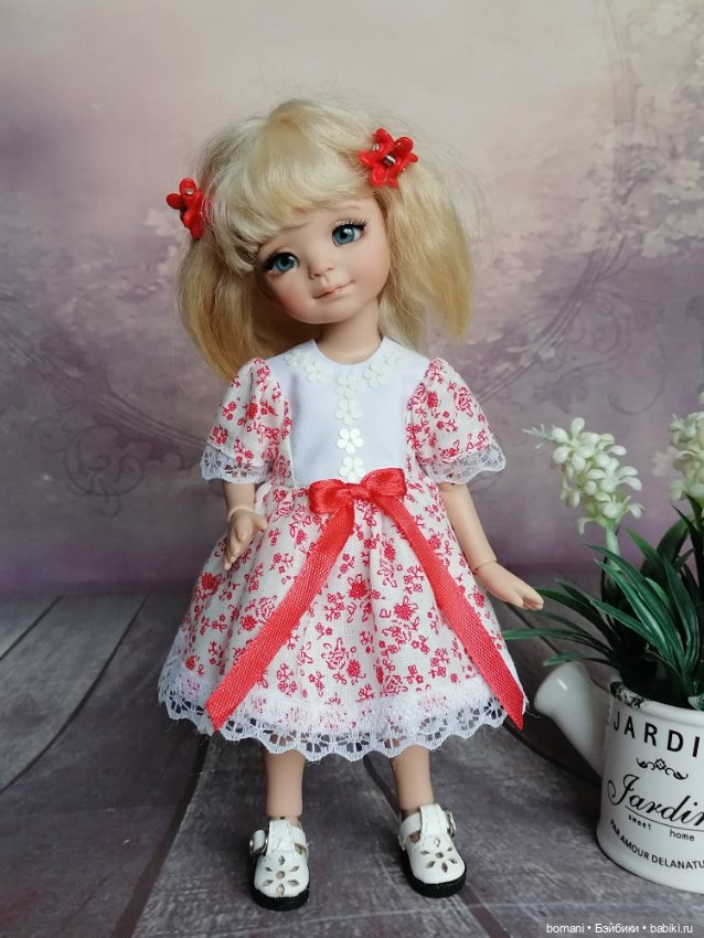 Кому достанется платье? Малышки 20 см (фото 2)