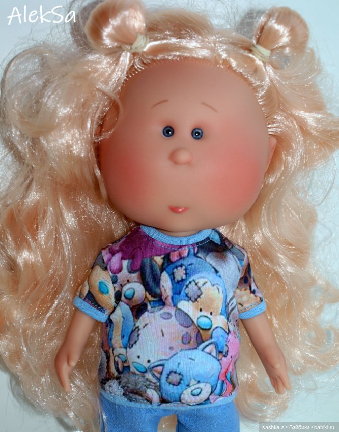 Сладкая булочка — Куклы Nines d'Onil (Нинес): Миа (Mia)