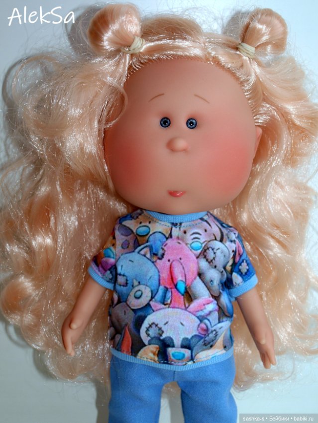 Сладкая булочка — Куклы Nines d'Onil (Нинес): Миа (Mia)