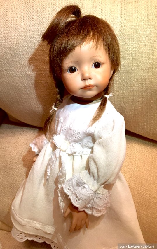 Кроха Kayla в белом по молду Dianna Effner