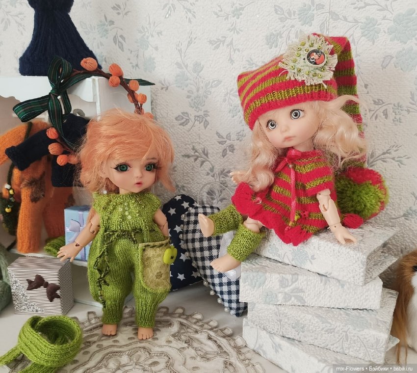 Вяжу куколкам.. продолжение