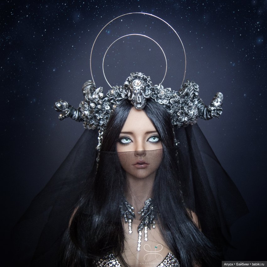 Iplehouse Mari - комплект серебряного полумесяца