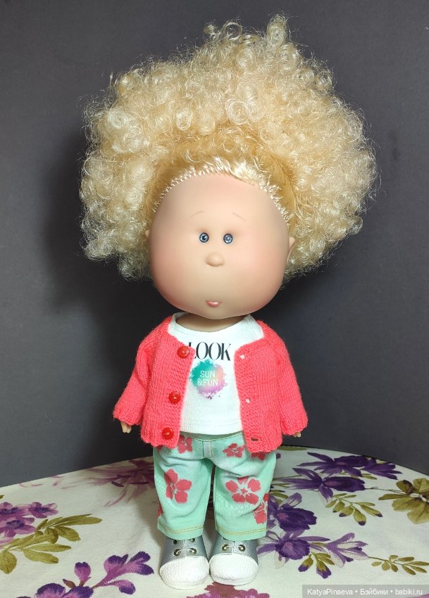 Еся и ее новый образ — Куклы Nines d'Onil (Нинес): Миа (Mia)