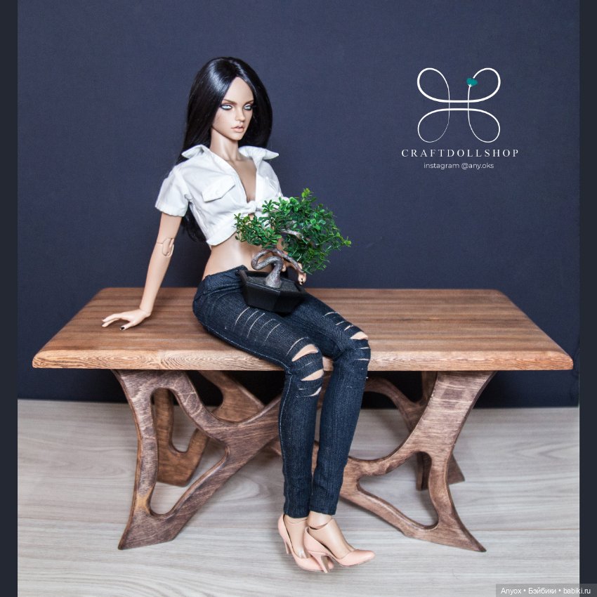 Деревянная мебель для кукол