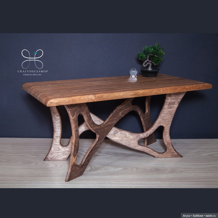 Деревянная мебель для кукол