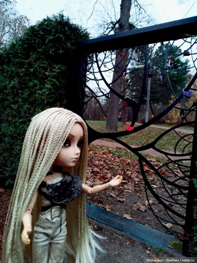 Прогулка с загадочным незнакомцем в парке Сокольники