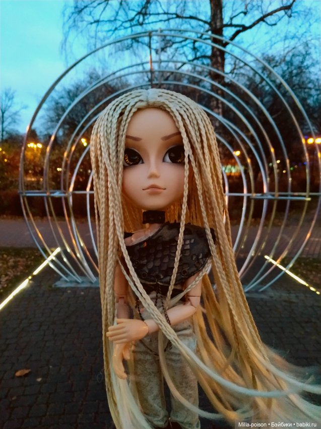 Прогулка с загадочным незнакомцем в парке Сокольники