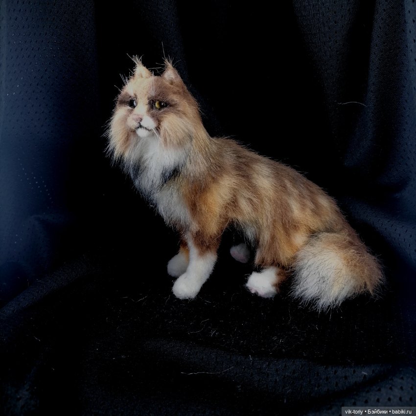 Трёхцветная кошечка... Я вновь взялась за иголку 😄 (фото 6)