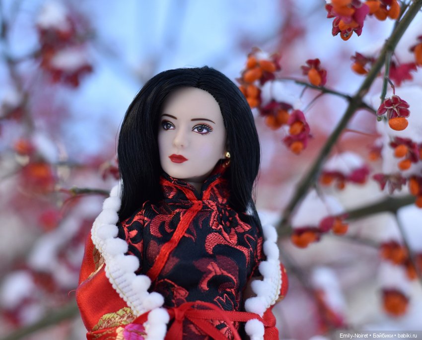Девушка в красном — Разные шарнирные куклы (не БЖД): редкие (фото 5)