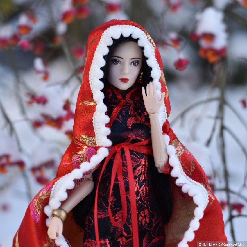 Девушка в красном — Разные шарнирные куклы (не БЖД): редкие (фото 2)