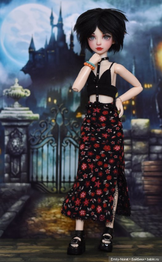 Готичная Виенна — ООАК и репейнт игровых кукол: Bratz (фото 9)