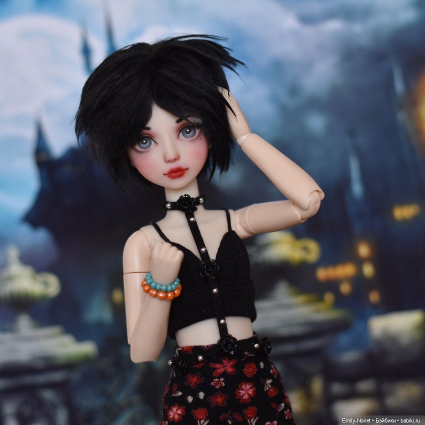Готичная Виенна — ООАК и репейнт игровых кукол: Bratz (фото 8)