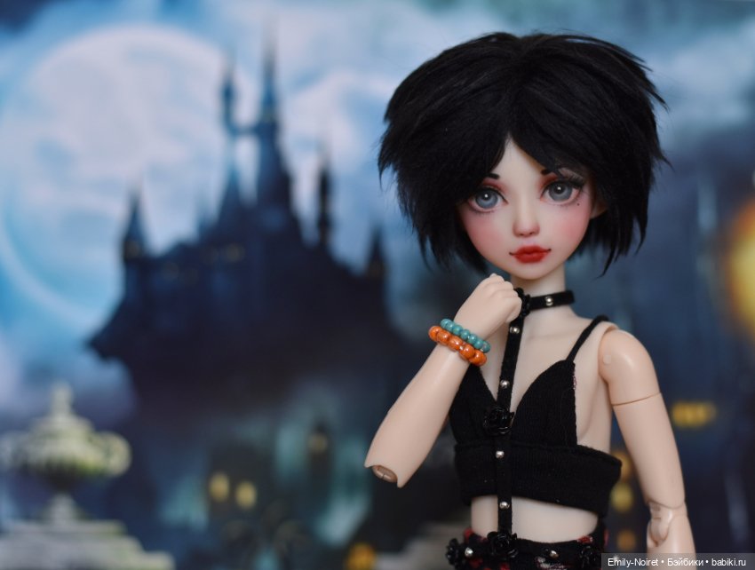 Готичная Виенна — ООАК и репейнт игровых кукол: Bratz (фото 10)