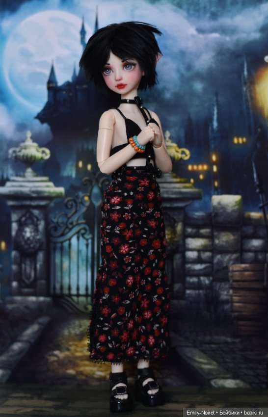 Готичная Виенна — ООАК и репейнт игровых кукол: Bratz (фото 2)