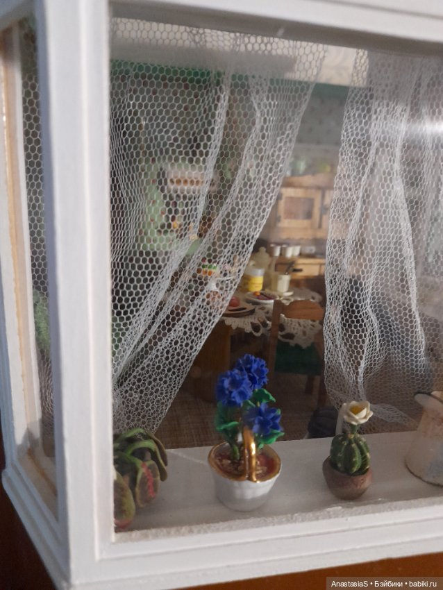 Если очень захотеть,то мечты сбываются,мебель ГДР