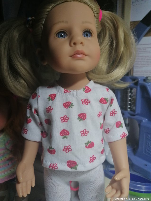 Простая футболочка на Gotz 36 см