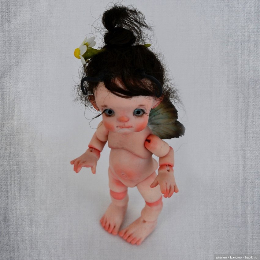 Мини шарнирная куколка «Малышка мотылёк» (фото 2)