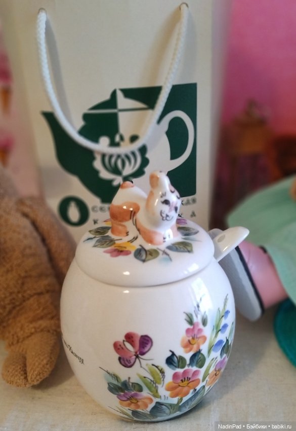 Лосяш, коробка🎁 и Мотечка