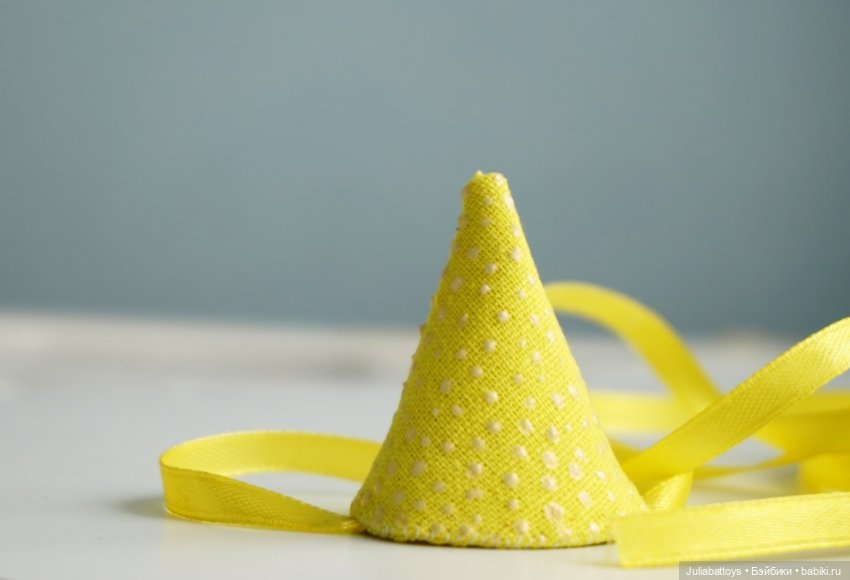 Колпачки для куклы — Авторские украшения и аксессуары для кукол: фото