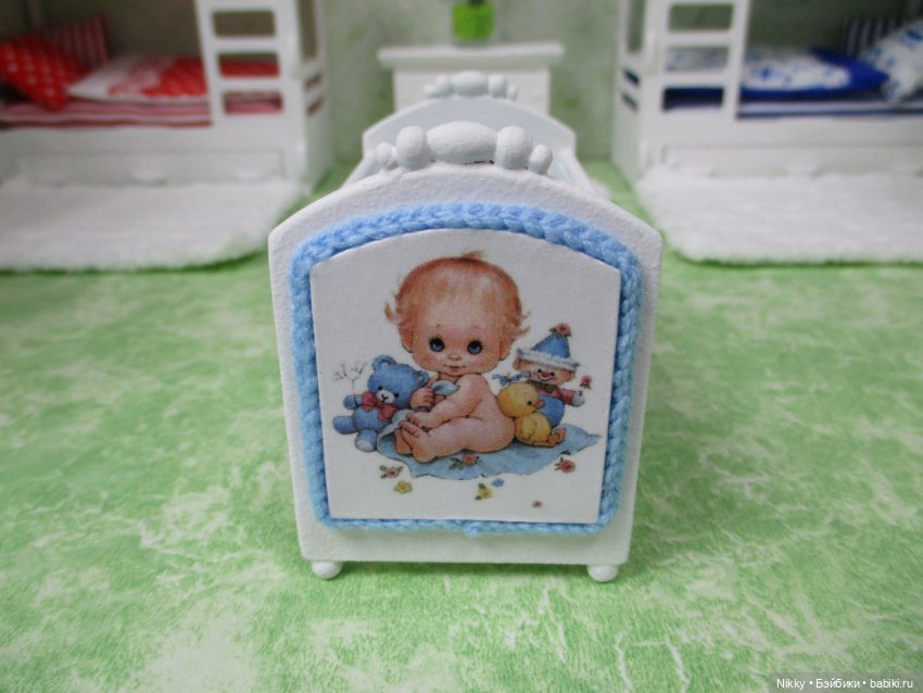 Кроватки для пупсиков из бросового картона