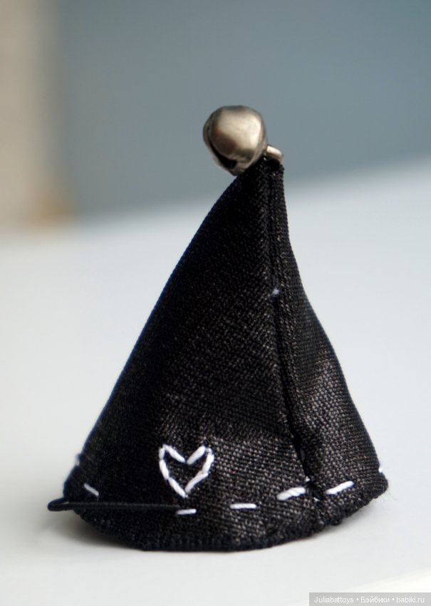 Колпачки для куклы — Авторские украшения и аксессуары для кукол: фото (фото 9)