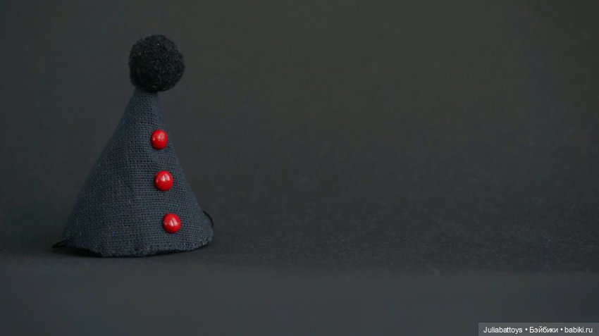 Колпачки для куклы — Авторские украшения и аксессуары для кукол: фото