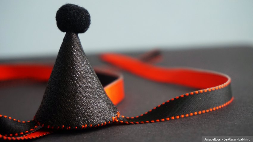 Колпачки для куклы — Авторские украшения и аксессуары для кукол: фото