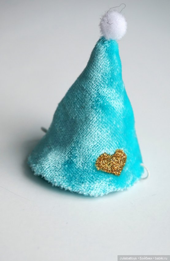 Колпачки для куклы — Авторские украшения и аксессуары для кукол: фото (фото 4)