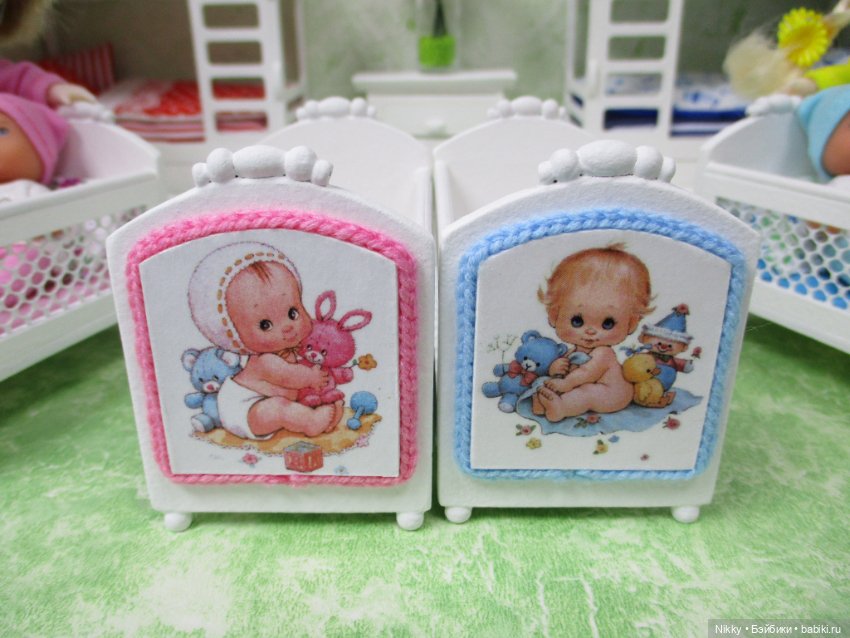 Кроватки для пупсиков из бросового картона (фото 5)