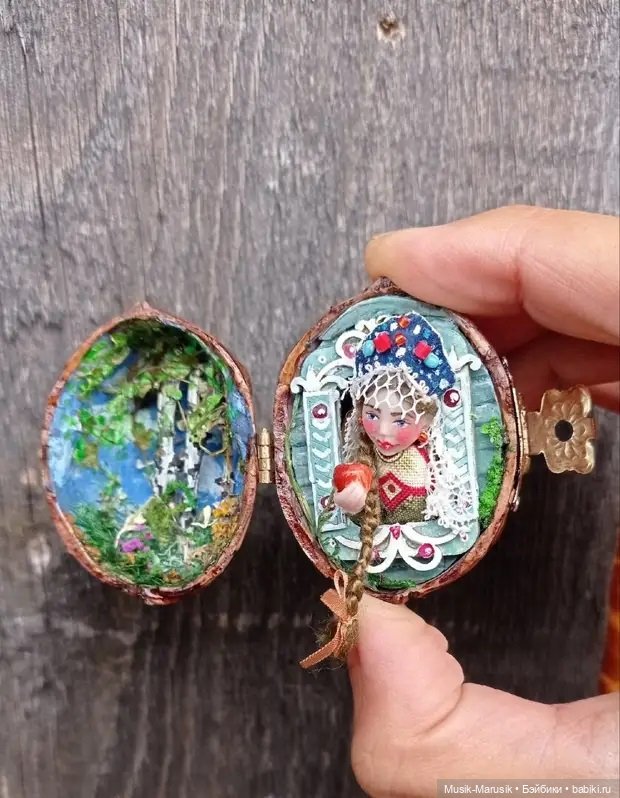 Потрясающие миниатюры в скорлупе грецкого ореха от Марии Чиковой