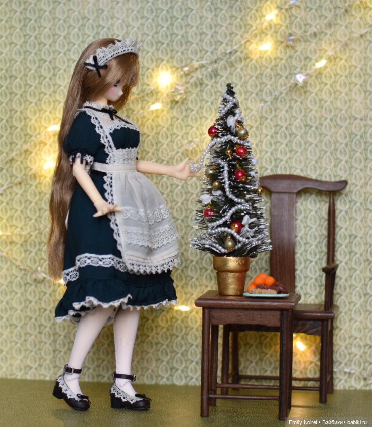 Каэдэ готовится к празднику